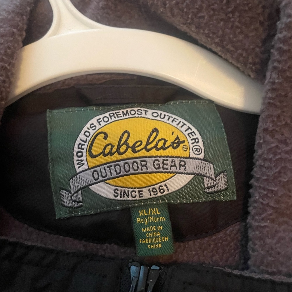 Cabela's jacket - Picture 2 of 3